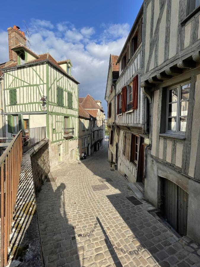 Appartement Le Cadet Roussel Auxerre Les Quais Kültér fotó