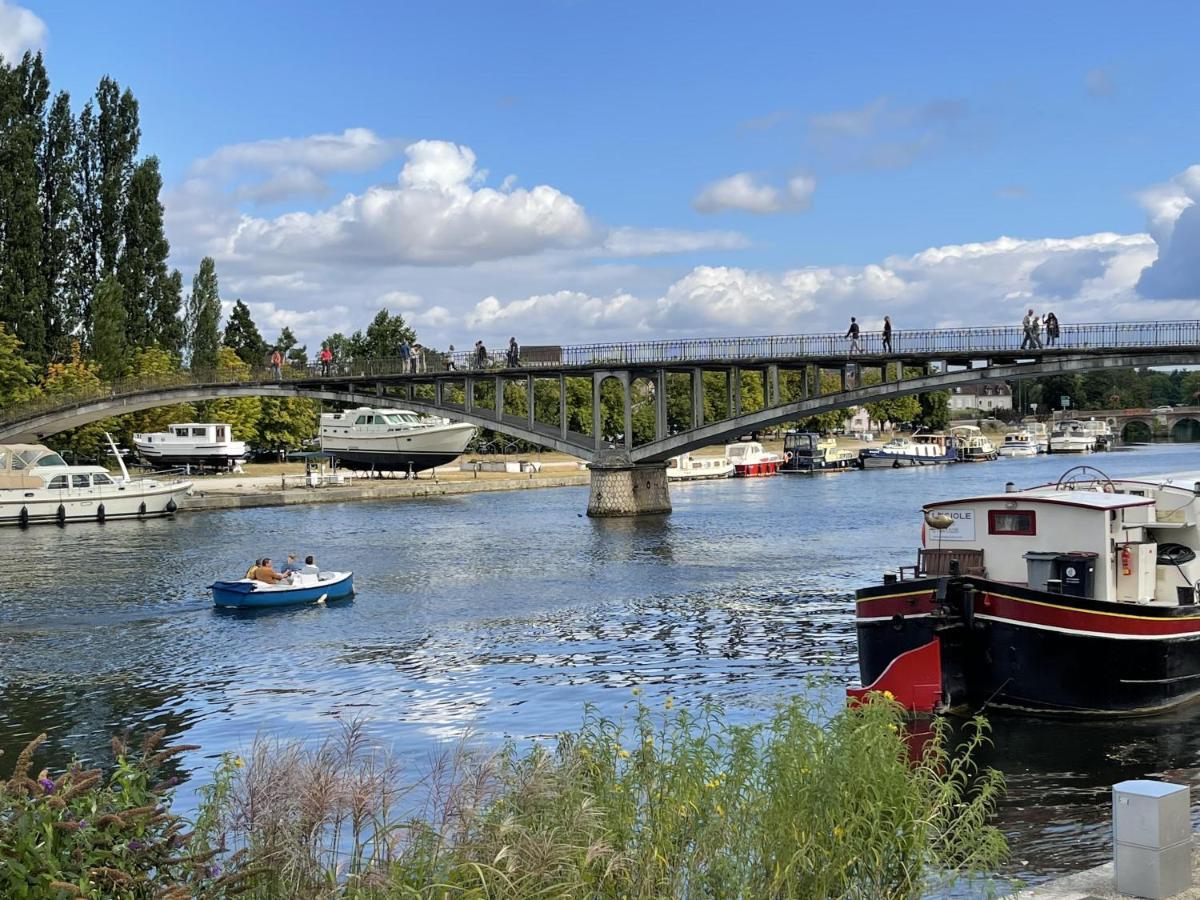Appartement Le Cadet Roussel Auxerre Les Quais Kültér fotó